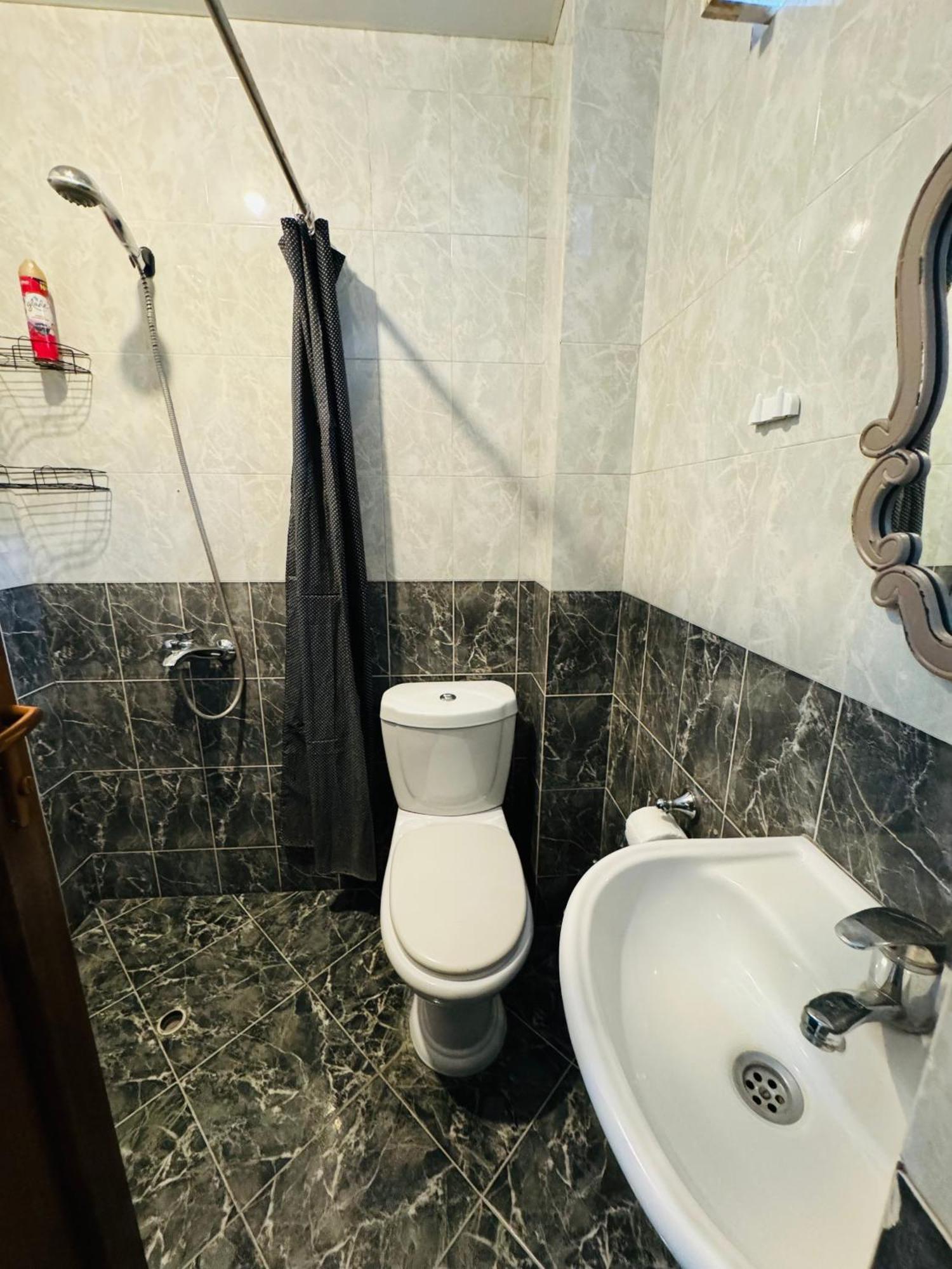 Sky Guest House Tbilisi Exterior photo